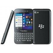 BlackBerry Q5